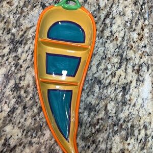 K.I.C BRUSHES hand painted stone mite Pepper Dish